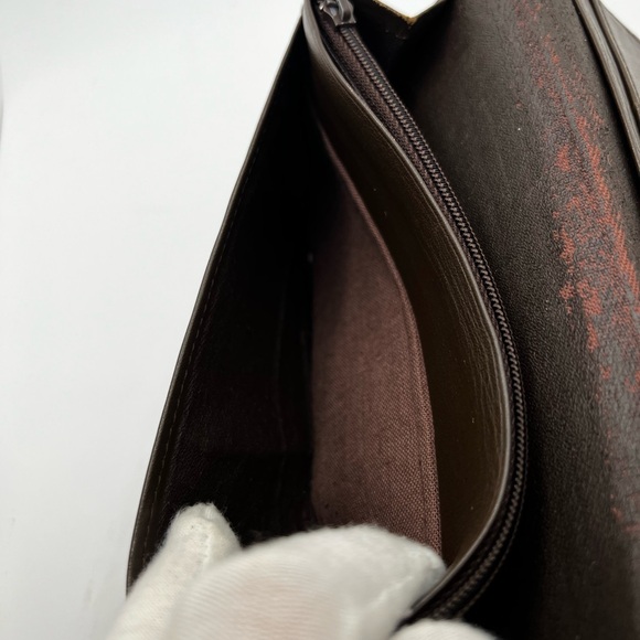 EUC Burberry Nova Check Long Wallet - Picture 6 of 12